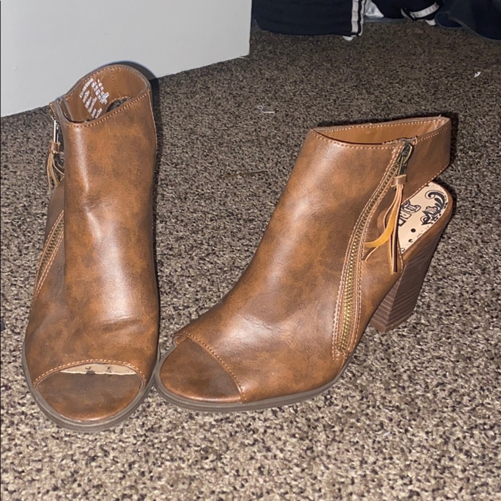 Boots